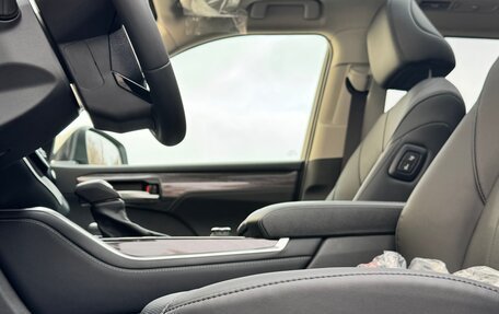 Toyota Highlander, 2025 год, 5 850 000 рублей, 14 фотография