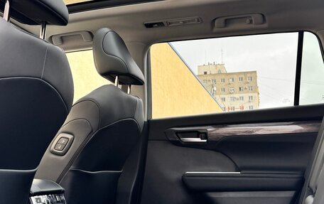 Toyota Highlander, 2025 год, 5 850 000 рублей, 15 фотография