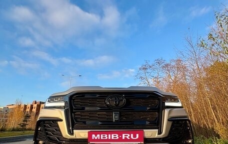 Toyota Land Cruiser, 2022 год, 13 800 000 рублей, 20 фотография