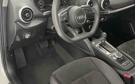 Audi Q2 I, 2022 год, 2 375 000 рублей, 15 фотография