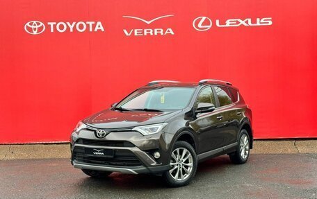 Toyota RAV4, 2018 год, 2 490 000 рублей, 1 фотография
