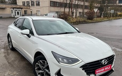 Hyundai Sonata VIII, 2021 год, 2 000 000 рублей, 1 фотография