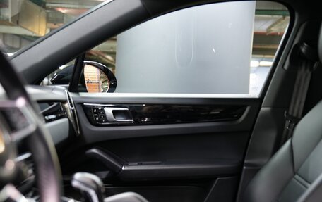 Porsche Cayenne III, 2019 год, 6 690 000 рублей, 28 фотография