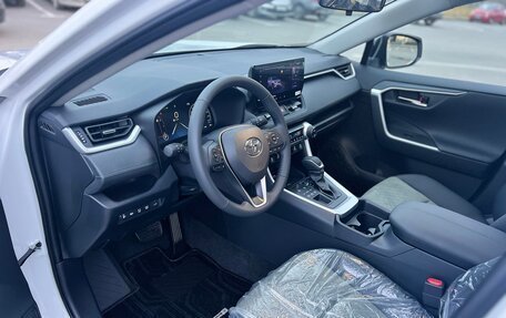 Toyota RAV4, 2025 год, 4 470 000 рублей, 18 фотография