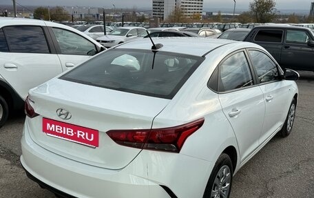 Hyundai Solaris II рестайлинг, 2020 год, 1 550 000 рублей, 2 фотография