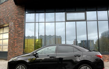 Toyota Corolla, 2018 год, 1 900 000 рублей, 5 фотография