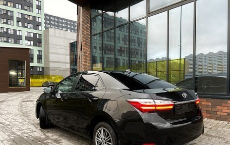 Toyota Corolla, 2018 год, 1 900 000 рублей, 7 фотография