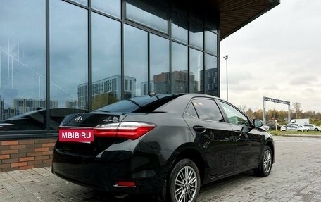 Toyota Corolla, 2018 год, 1 900 000 рублей, 2 фотография