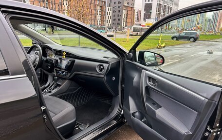 Toyota Corolla, 2018 год, 1 900 000 рублей, 17 фотография