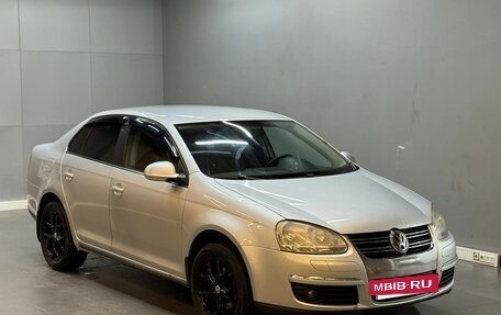 Volkswagen Jetta VI, 2008 год, 647 000 рублей, 3 фотография