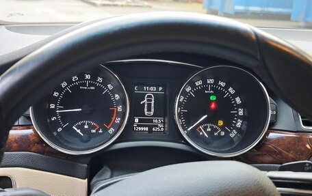 Skoda Superb III рестайлинг, 2014 год, 1 300 000 рублей, 10 фотография