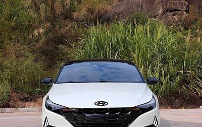Hyundai Elantra, 2022 год, 1 900 000 рублей, 1 фотография