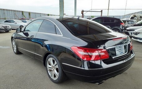 Mercedes-Benz E-Класс, 2011 год, 1 700 000 рублей, 4 фотография