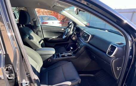 KIA Sportage IV рестайлинг, 2020 год, 2 350 000 рублей, 6 фотография