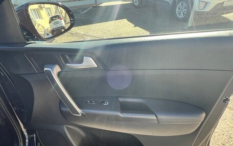 KIA Sportage IV рестайлинг, 2020 год, 2 350 000 рублей, 15 фотография