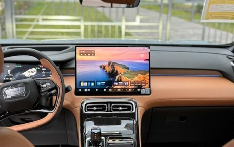 Geely Atlas, 2025 год, 2 850 000 рублей, 14 фотография