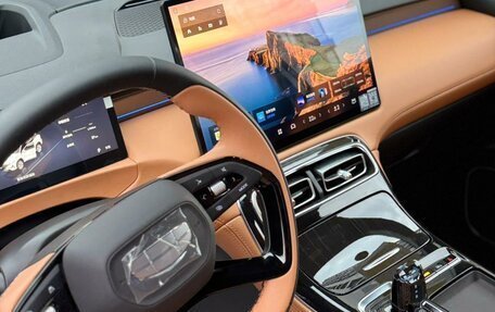 Geely Atlas, 2025 год, 2 850 000 рублей, 15 фотография