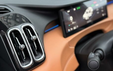 Geely Atlas, 2025 год, 2 850 000 рублей, 21 фотография