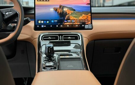 Geely Atlas, 2025 год, 2 850 000 рублей, 23 фотография