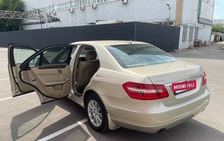 Mercedes-Benz E-Класс, 2009 год, 1 550 000 рублей, 26 фотография