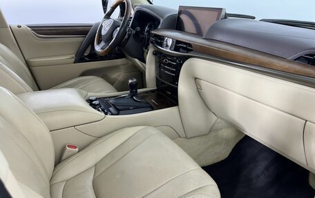 Lexus LX III, 2016 год, 6 000 000 рублей, 13 фотография