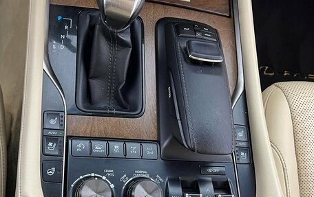 Lexus LX III, 2016 год, 6 000 000 рублей, 19 фотография