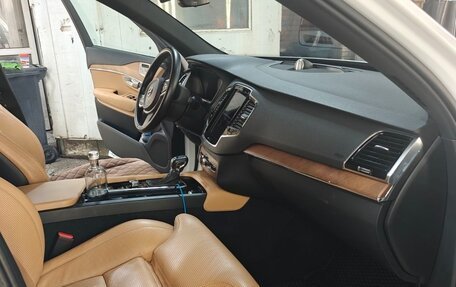 Volvo XC90 II рестайлинг, 2017 год, 3 750 000 рублей, 4 фотография