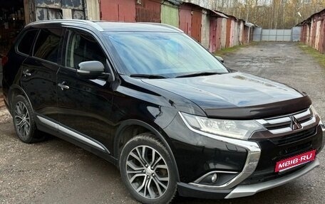 Mitsubishi Outlander III рестайлинг 3, 2015 год, 1 750 000 рублей, 1 фотография