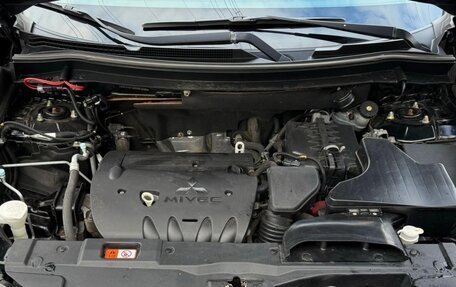 Mitsubishi Outlander III рестайлинг 3, 2015 год, 1 750 000 рублей, 8 фотография