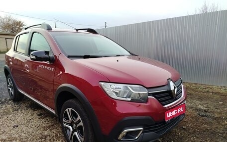 Renault Sandero II рестайлинг, 2019 год, 1 220 000 рублей, 1 фотография