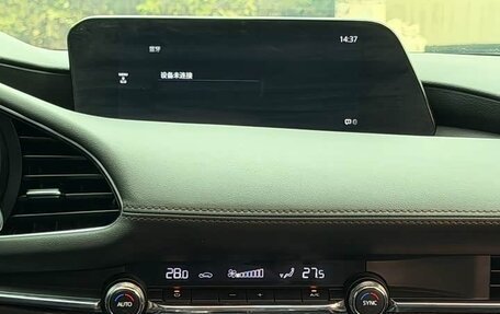 Mazda 3, 2021 год, 2 175 000 рублей, 9 фотография