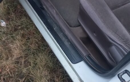 Nissan Bluebird XI, 1996 год, 235 000 рублей, 9 фотография