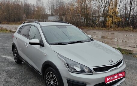 KIA Rio IV, 2018 год, 1 380 000 рублей, 2 фотография