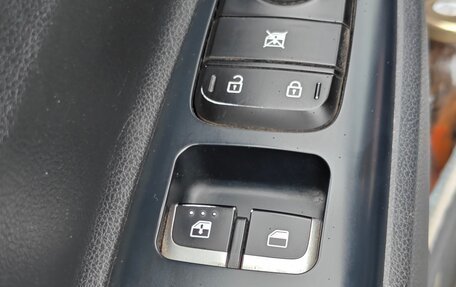 KIA Rio IV, 2018 год, 1 380 000 рублей, 8 фотография