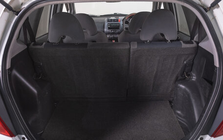 Honda Fit III, 2002 год, 349 000 рублей, 21 фотография