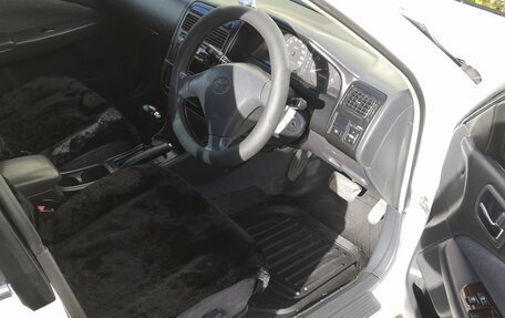 Toyota Carina, 2001 год, 460 000 рублей, 24 фотография