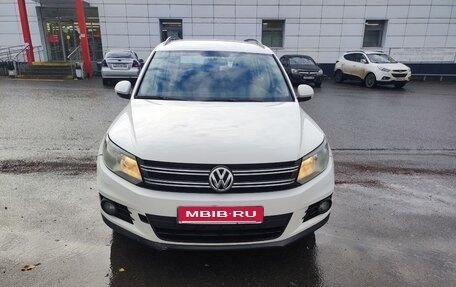 Volkswagen Tiguan I, 2012 год, 830 000 рублей, 1 фотография