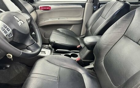 Mitsubishi Pajero Sport II рестайлинг, 2012 год, 1 750 000 рублей, 9 фотография