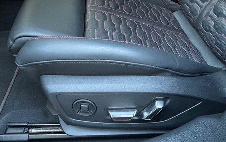 Audi RS 6, 2022 год, 13 000 000 рублей, 7 фотография