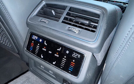 Audi RS 6, 2022 год, 13 000 000 рублей, 9 фотография