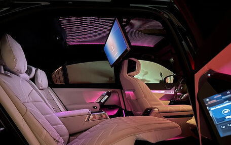 BMW 7 серия, 2025 год, 9 950 000 рублей, 15 фотография