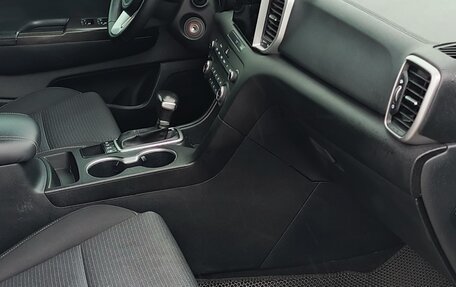 KIA Sportage IV рестайлинг, 2021 год, 2 550 000 рублей, 26 фотография
