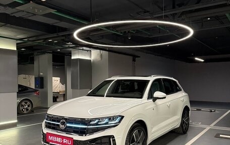 Volkswagen Touareg III, 2025 год, 12 000 000 рублей, 2 фотография