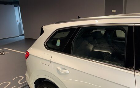 Volkswagen Touareg III, 2025 год, 12 000 000 рублей, 11 фотография