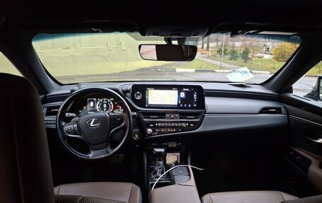 Lexus ES VII, 2022 год, 5 700 000 рублей, 8 фотография