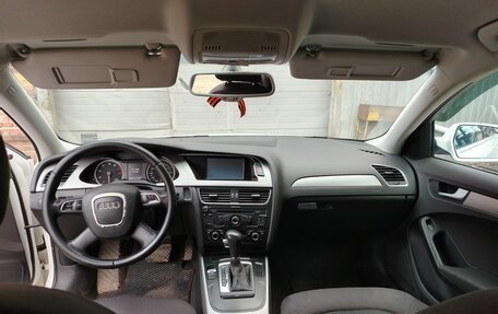 Audi A4, 2011 год, 870 000 рублей, 8 фотография