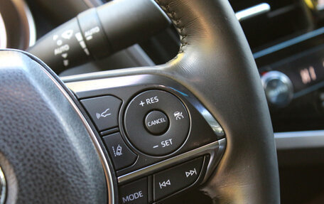 Toyota Camry, 2022 год, 3 800 000 рублей, 11 фотография