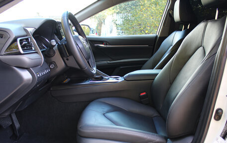 Toyota Camry, 2022 год, 3 800 000 рублей, 16 фотография