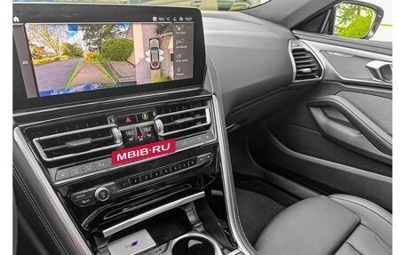 BMW 8 серия, 2022 год, 6 700 000 рублей, 12 фотография