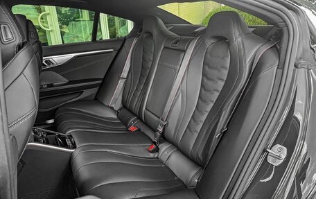 BMW 8 серия, 2022 год, 6 700 000 рублей, 18 фотография